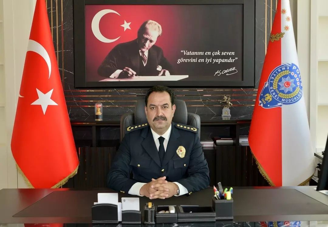 Antalya Emniyet Müdürü İlker Arslan hakkında sarsıcı iddialar: “Rüşvet trafiği” Böcek dosyasındaki para hareketlerinden çözüldü; geçmiş röportajındaki “3 kuruşluk menfaat” sözü gündemde 2