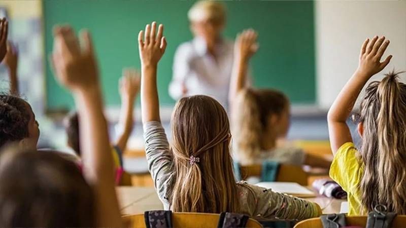 Ders zili yarın çalıyor! İlkokul öğrencilerine fidan dağıtılacak 2