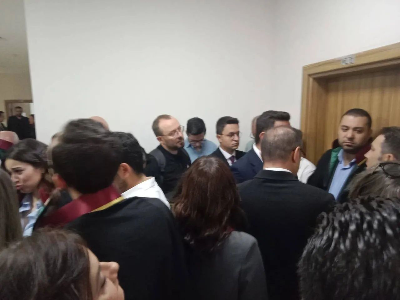 CHP’nin şaibeli kurultay davasında neler yaşandı? "Kılıçdaroğlu göreve iade edilsin!" talebi.. İşte dakika dakika mahkeme anları... 1