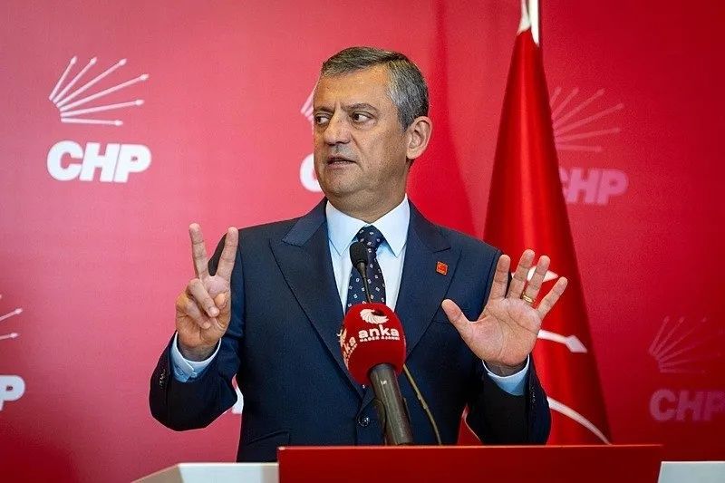 CHP’nin şaibeli kurultay davasında neler yaşandı? "Kılıçdaroğlu göreve iade edilsin!" talebi.. İşte dakika dakika mahkeme anları... 4