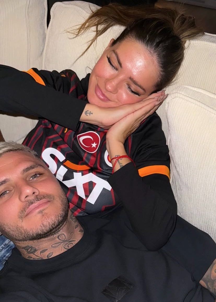 Mauro Icardi'nin sevgilisi China Suarez'in menemen aşkı 2