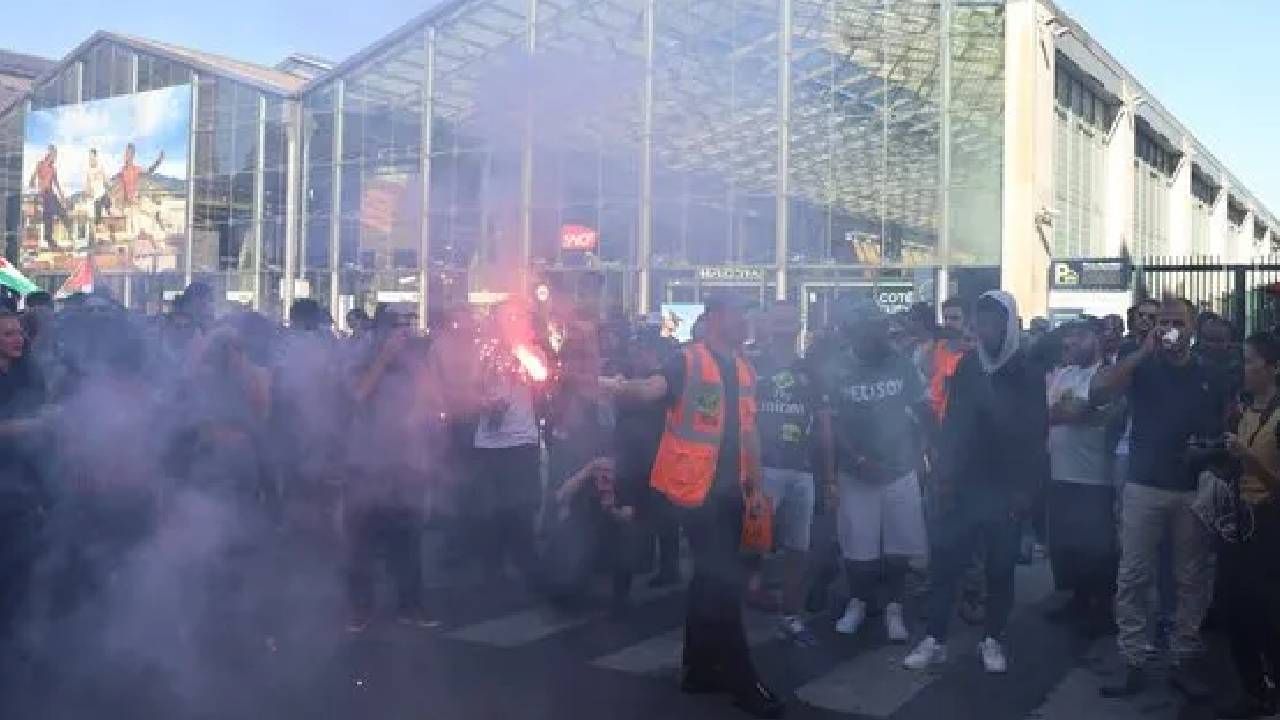 Fransa’da grev sürüyor! Trafik durdu, Filistin bayrakları dikkat çekti 3