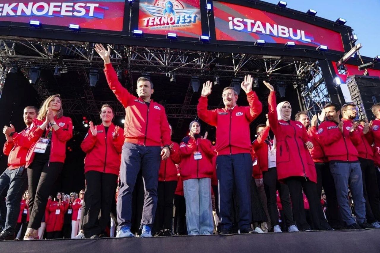 1 milyon 32 bin ziyaretçiyle teknoloji şöleni! Teknofest İstanbul sona erdi 3