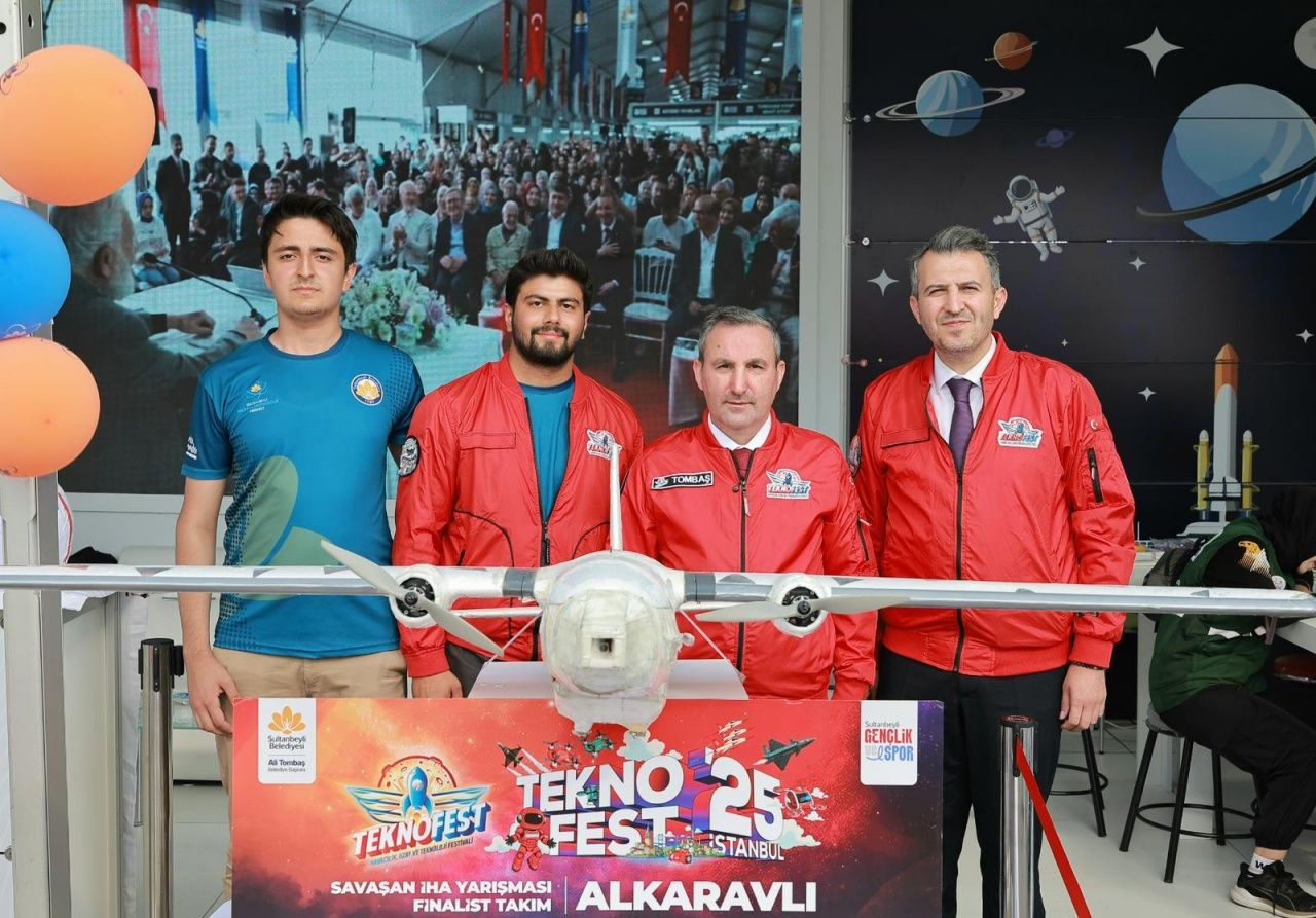 TEKNOFEST 2025’te Sultanbeyli Belediyesi rüzgarı! Stand büyük ilgi gördü, Alkaravlı takımı gururlandırdı 4