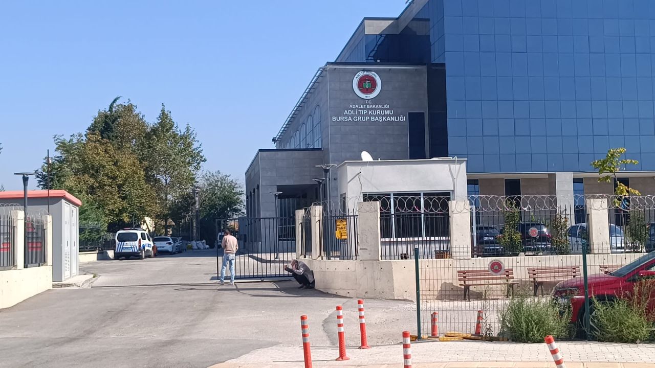 1'i bebek 3 kişi ölmüştü! Trajik gerçek ortaya çıktı: : "Annem balkonda kurtulmayı beklemiş" 4