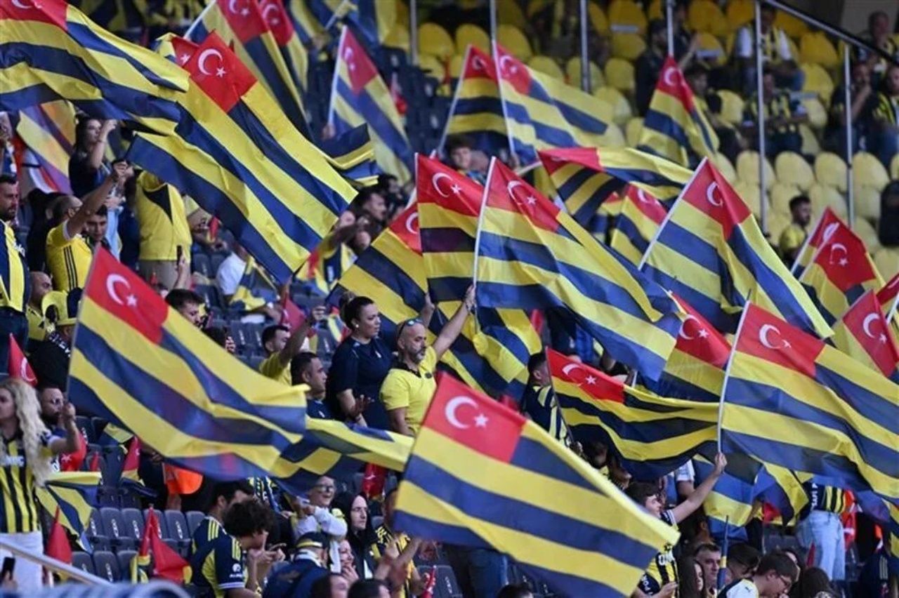 Fenerbahçe, Galatasaray, Beşiktaş, Trabzonspor! Dört büyüklerin mali tablosu alarm veriyor! 1,6 milyar euro zarar 9