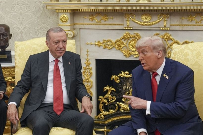 Trump Erdoğan zirvesinde sembolik şifreler neler? Dikkat çeken kravat ve rozet detayı! 5