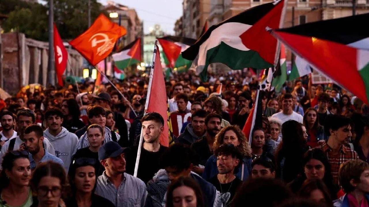İsrail’e silah yok! Cenova’dan Roma’ya: İtalya’da Filistin İçin büyük protesto 2