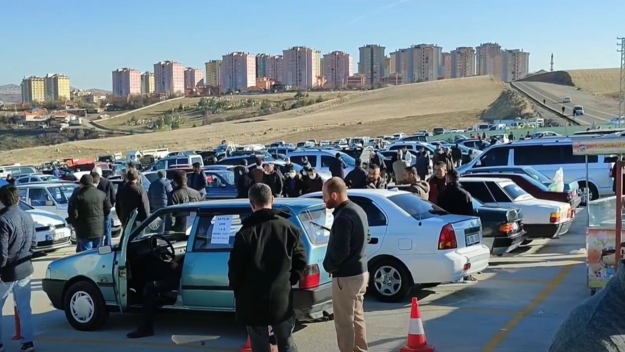 İkinci elde çeyrek altın gibi satılıyor; 1.000.000 TL’ye alınabilecek 5 otomatik otomobil 3