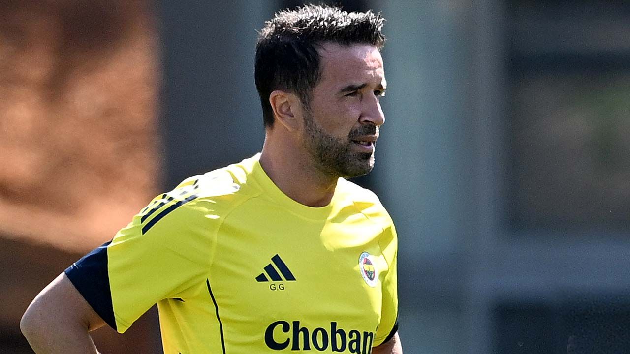 Fenerbahçe'de bir şok ayrılık daha! Devin Özek'ten sonra efsane ismin de görevine son veriliyor 4