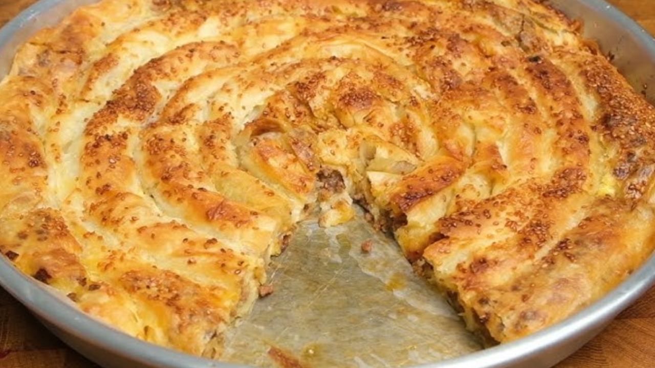 Kastamonu'dan gelen sır... Hamura 1 bardak eklenirse börek asla yumuşamıyor ve çıtır çıtır oluyor! 14