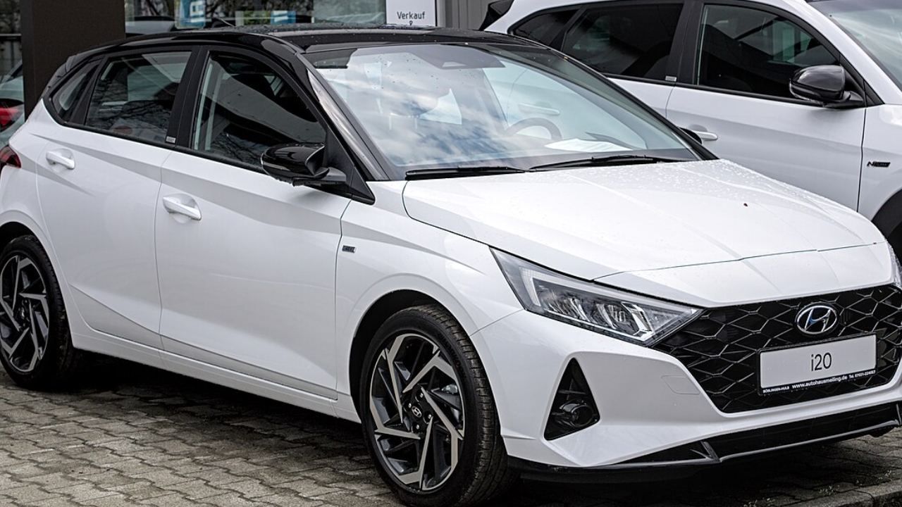 Hyundai i20'de 98.000 TL'lik indirim geldi; Ekim gelmeden harekete geçin 9
