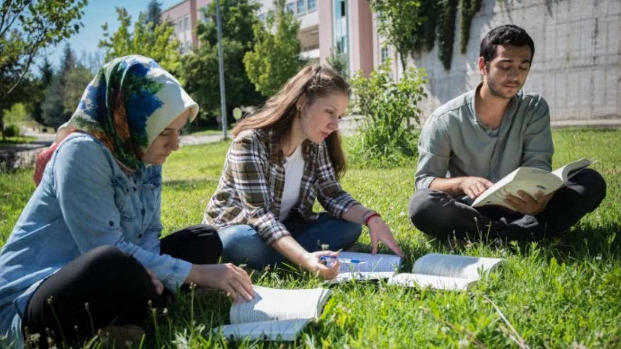 Türkiye'nin en iyi 80 üniversitesi açıklandı: İlk sırada ne ODTÜ var ne de Boğaziçi 39