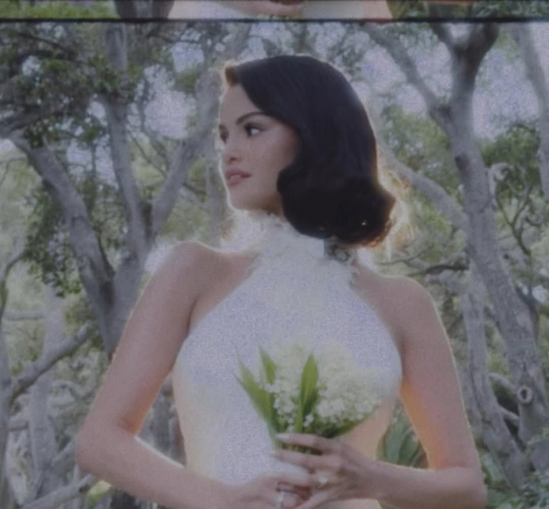 Selena Gomez'in gelinliği ortaya çıktı! Benny Blanco paylaştı! ''Gerçek bir Disney prensesi ile evlendim'' 3