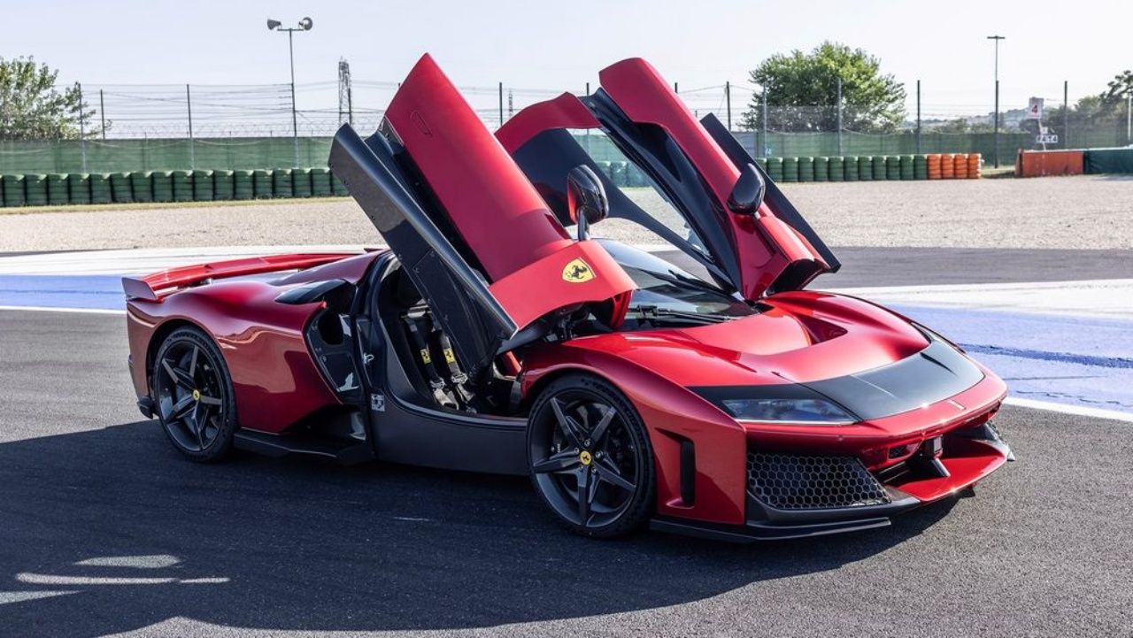 Maliye Ferrari avına başladı! “T” plaka oyunu ortaya çıktı! Yüzlerce lüks araç inceleniyor 4
