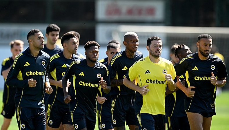 Fenerbahçe'de Dev Maça Saatler Kala "Kırık" Şoku! O Yıldız Sakatlandı 2