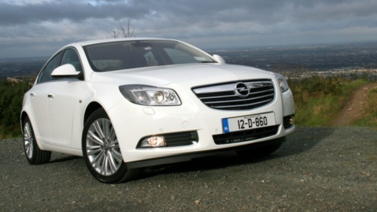 600 bin TL’ye alınabilecek ikinci el otomobiller; Lüks, premium ve spor modeller geliyor. 15