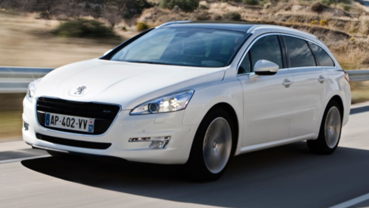 600 bin TL’ye alınabilecek ikinci el otomobiller; Lüks, premium ve spor modeller geliyor. 10