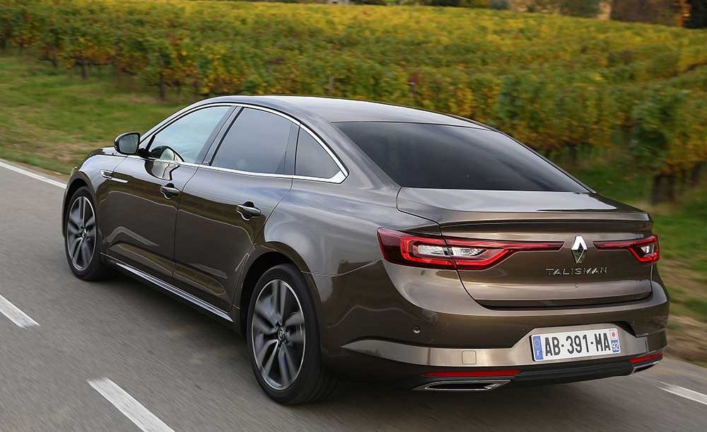 Bagaj hacmi SUV’larla yarışan 10 otomobil. Uzun yol için çok tercih ediliyor 9