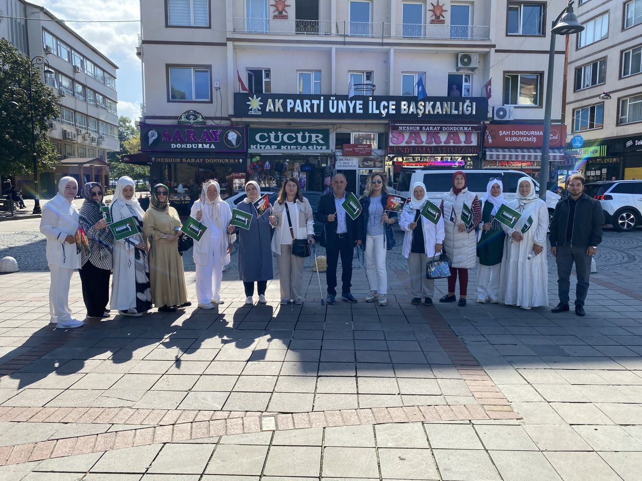 Binlerce kadın, Gazze’nin çığlığına ses oldu! Üsküdar’dan Harem’e uzanan “sessiz zincir” 2