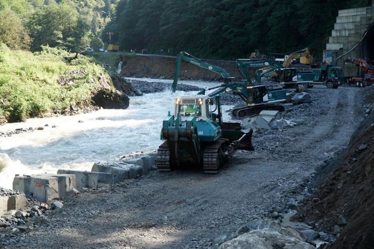 Rize'de sel felaketinin bilançosu! Hasarın maddi boyutu 1,2 milyar lira 9