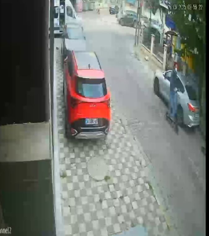 Abisine 3 yıl arayla saldırmış! Önce zıpkın ve satır, sonra silah: Kardeş kanlı planını Scooter’la gerçekleştirdi 1