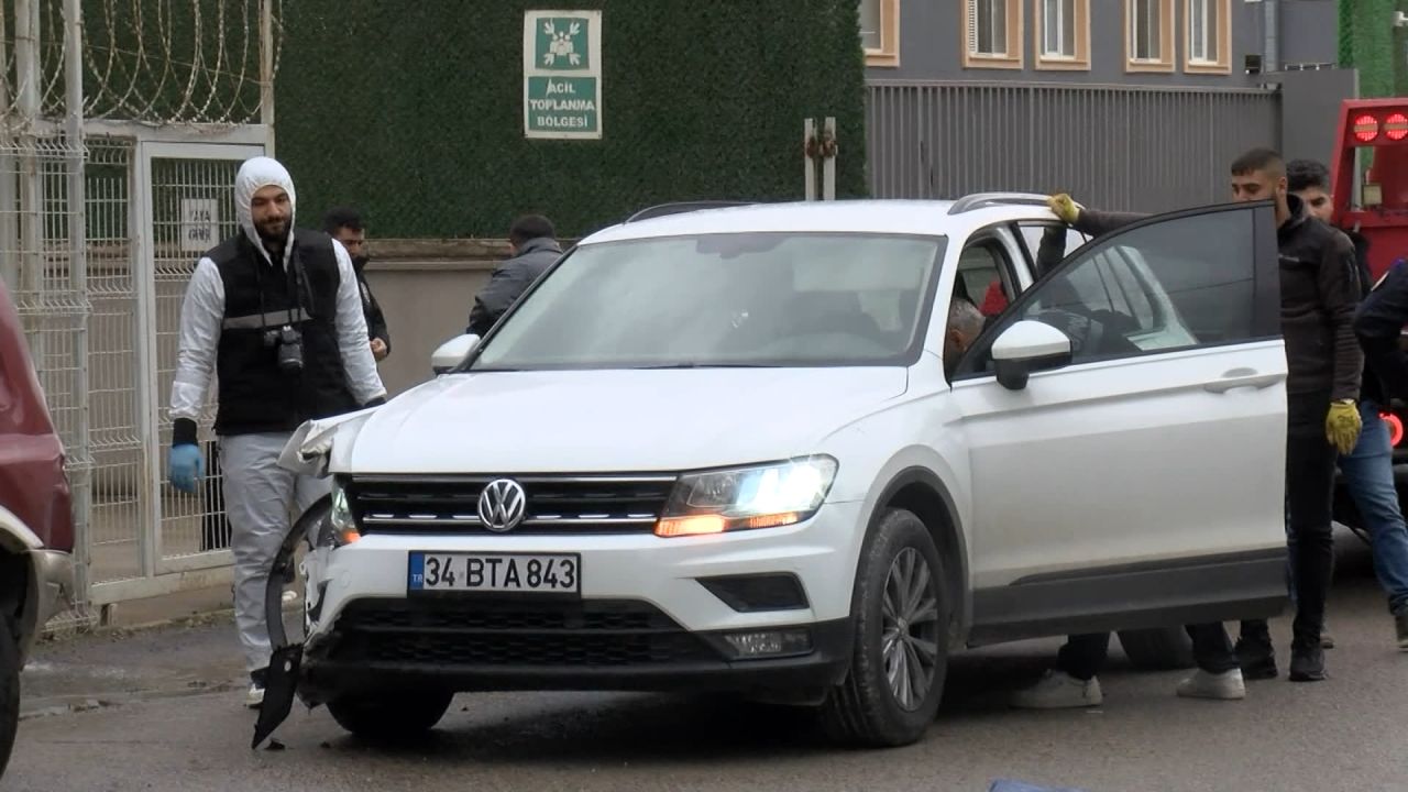 Dehşet anı Sancaktepe’de! 16 yaşındaki genç, abisinin aracını habersiz alıp 5 yaşındaki çocuğun ölümüne neden oldu 4