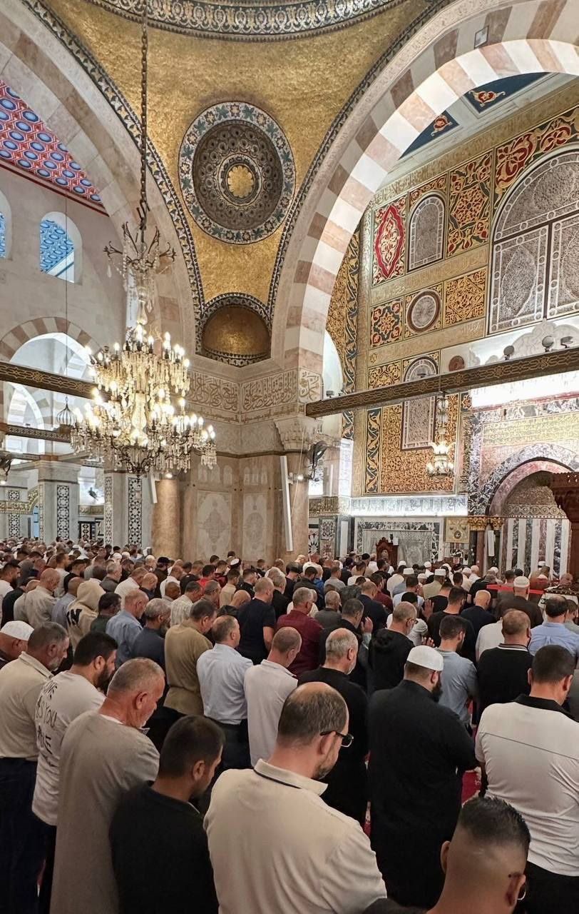 Gazze’nin zaferi Mescid-i Aksa’da yankılandı! Filistinliler sabah namazında gözyaşlarıyla saf tuttu... 2