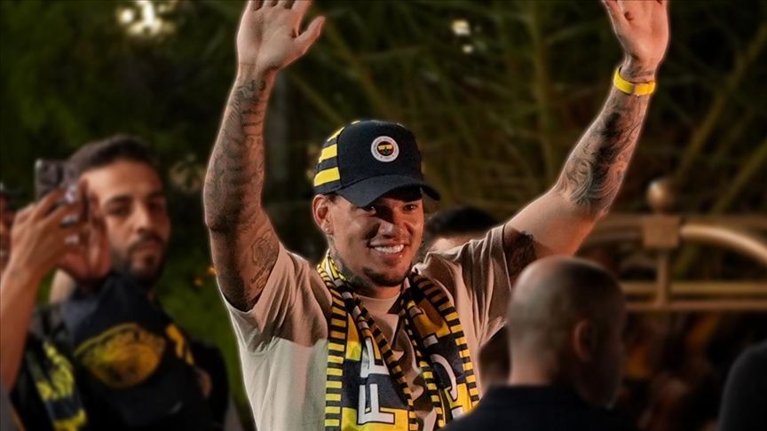 Fenerbahçe'de Kaleci Krizinde Sevindiren Gelişme! Ederson'un Döneceği Maç Belli Oldu 2