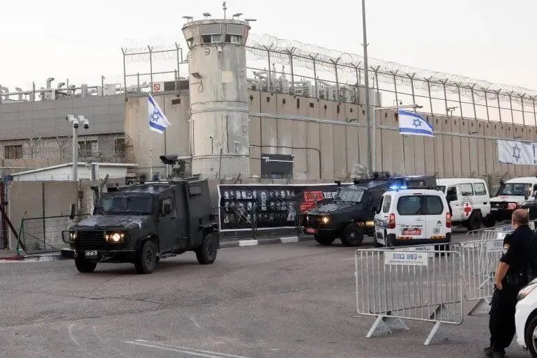 Gazze ateşkesinin ilk adımı bugün atılıyor! Tarihi rehine takası başlıyor! Hamas 20 kişilik listeyi yayınladı! 11