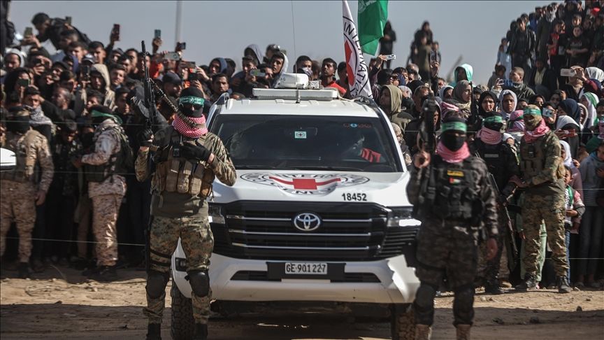 Gazze ateşkesinin ilk adımı bugün atılıyor! Tarihi rehine takası başlıyor! Hamas 20 kişilik listeyi yayınladı! 7