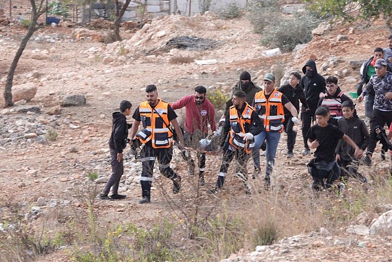 Takas provokasyonu! İsrail ordusu mahkumları bekleyen Filistinlilere saldırdı: Bir genç gerçek mermiyle vuruldu 3