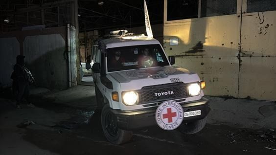 İsrail açıkladı! Hamas sözünü tuttu! İsraillilerin cesetleri teslim edildi! 5