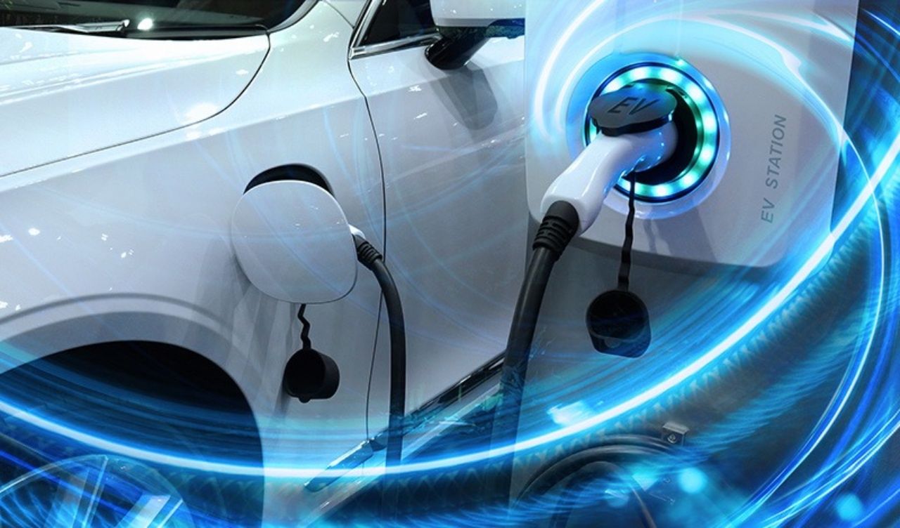 Elektrikli araç satışında rekor! Küresel satışlar 2 milyon eşiğini aşarak rekor kırdı 5