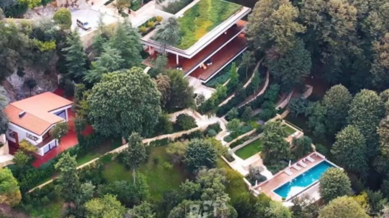 Abramoviç’in Adnan Oktar’dan aldığı Vaniköy villası tamamlandı! kaçak inşaat soruşturmasıyla gündeme gelen malikane şimdi göz kamaştırıyor 3