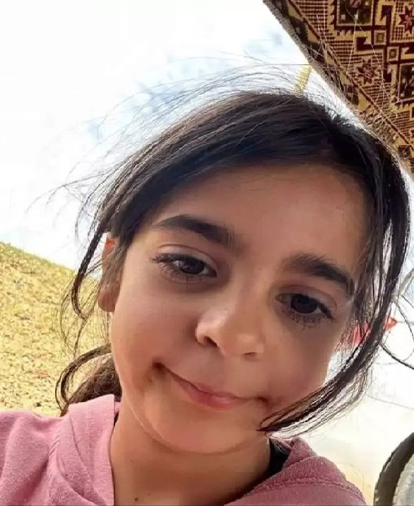 “Vicdanen taşıyamam” dedi, “Narin’i Nevzat öldürdü” ses kaydı ortalığı karıştırdı! Avukat davadan çekildi 6