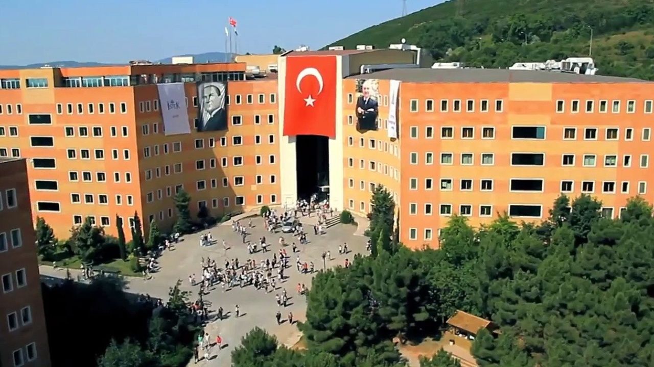 Türkiye’nin en iyi 30 hukuk fakültesi. Zirvede ne Koç ne de Boğaziçi Üniversitesi var 26
