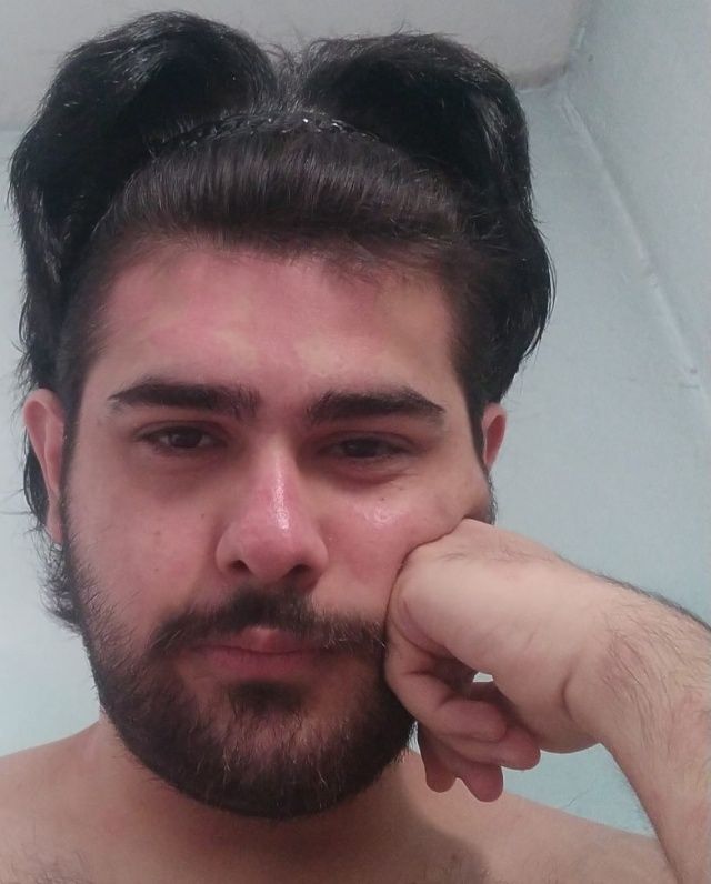 3 yıldır evden çıkmayan, banyo yapmayan Barış Özbay'ın eski hali ortaya çıktı... "Eskiden çok bakımlıydı..." 5