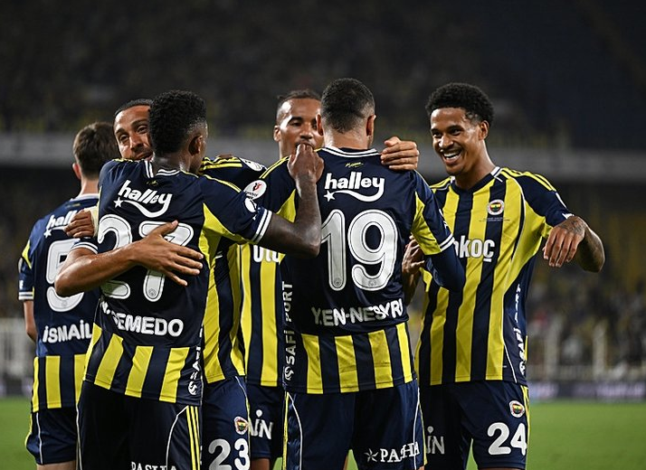 Fenerbahçe'de Ocak'ta 6 Yıldız Geliyor! Sadettin Saran Gözünü Kararttı 3