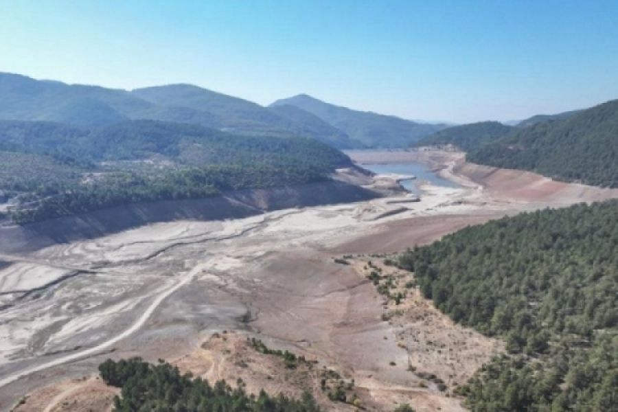 Bursa susuz kaldı! Yüzde sıfır dolulukla kurudu: Nilüfer ve Doğancı Barajları boşaldı 3