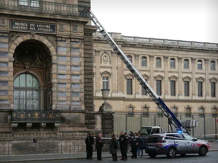 Louvre Müzesi'nde 7 dakikalık kabus! Tarihi soygunda dikkat çeken detay: Pembe Panter çetesi yeniden mi sahnede? 2
