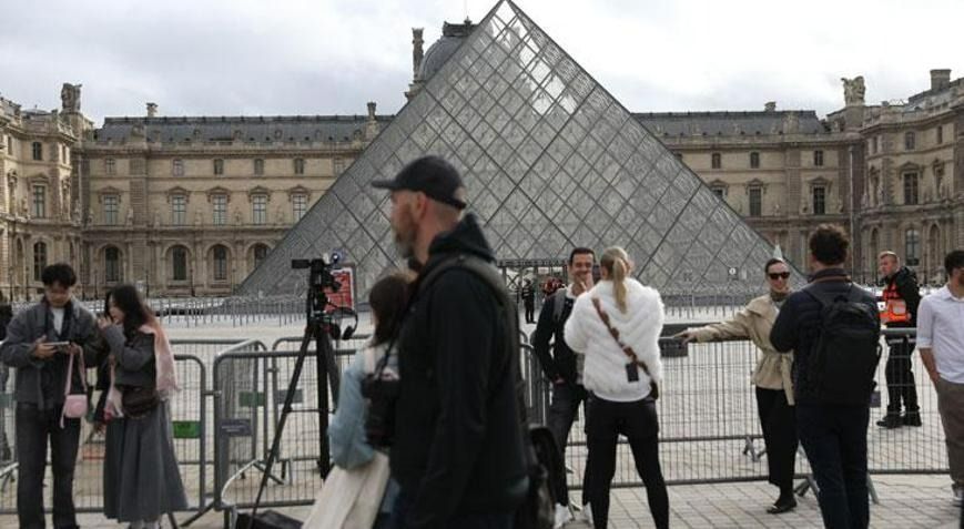 Film gibi soygun! Louvre Müzesi’nden çalınan mücevherlerin maddi zararı belli oldu 1