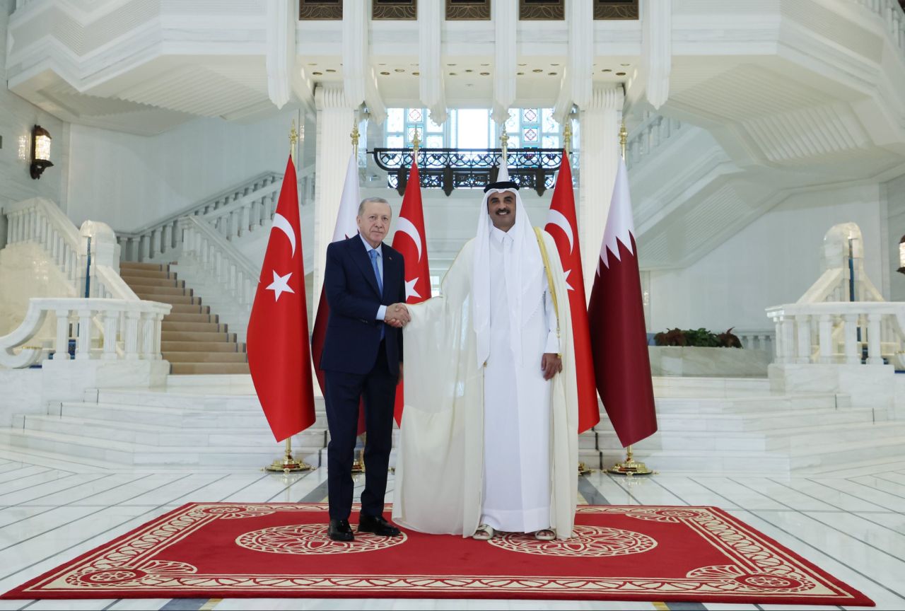 Cumhurbaşkanı Erdoğan'ın Katar ziyaretinin perde arkası: Terlik detayı, stratejik mesajlar ve 8 anlaşmanın anlamı! 3