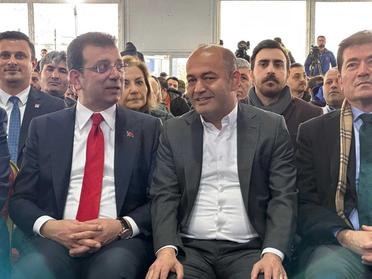 Laleli’deki 5 milyarlık kara para operasyonu İBB'ye uzandı! İmamoğlu’nun koruma müdürü ve para kuryeleriyle yoğun telefon trafiği... 8
