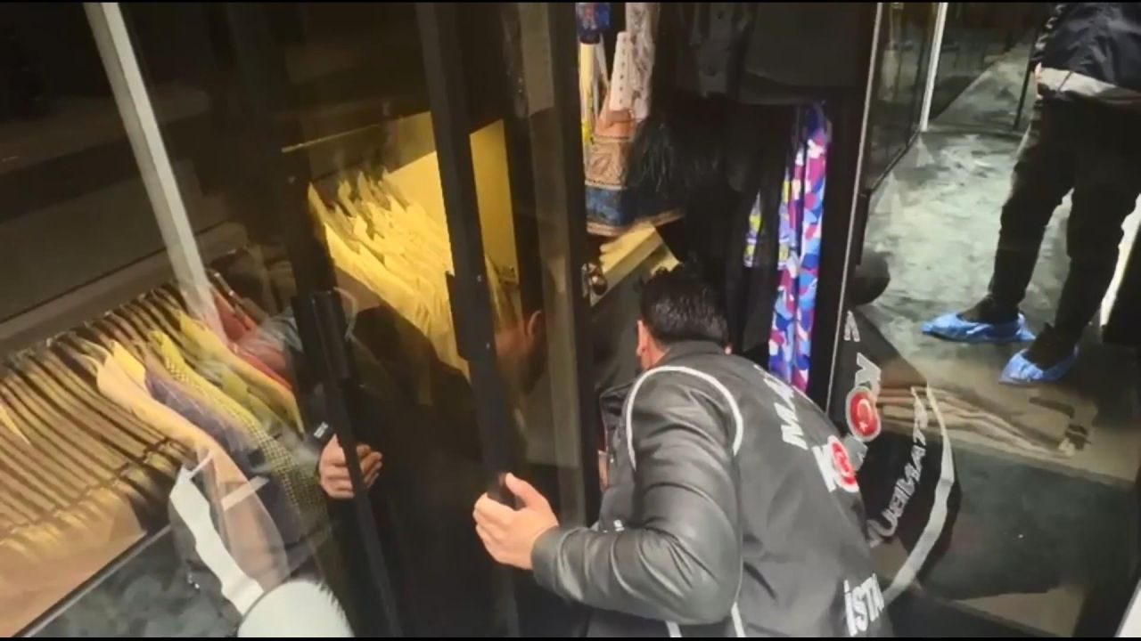 Laleli’deki 5 milyarlık kara para operasyonu İBB'ye uzandı! İmamoğlu’nun koruma müdürü ve para kuryeleriyle yoğun telefon trafiği... 11