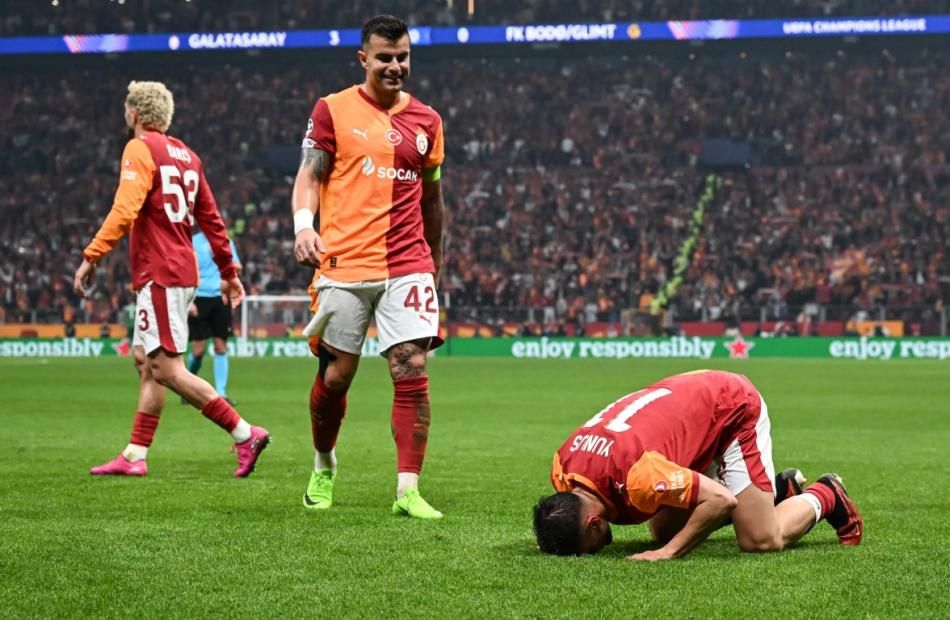 Galatasaray ve Victor Osimhen Avrupa basınında manşetleri süsledi: "Cimbom'un hayat sigortası yine devreye girdi" 4