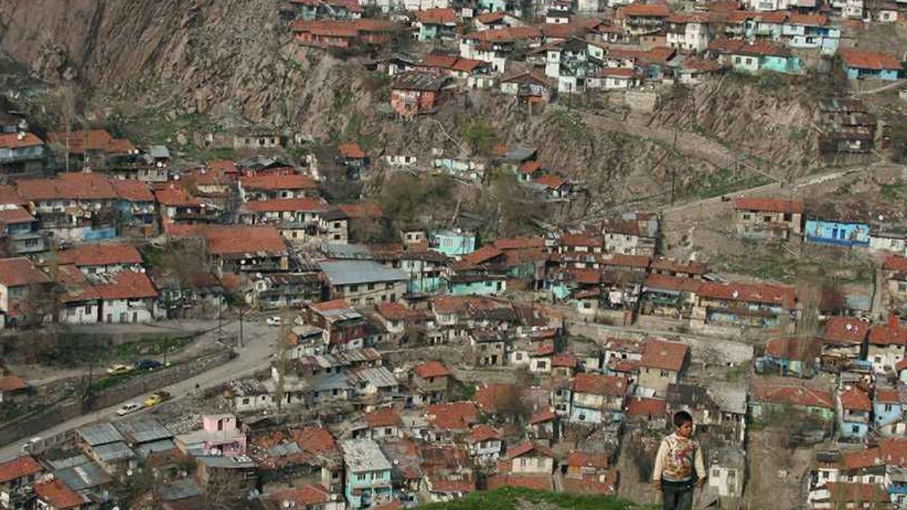 Türkiye’nin en tehlikeli 21 semti | Listedeki sokaklara mafya üyeleri bile giremiyor 11