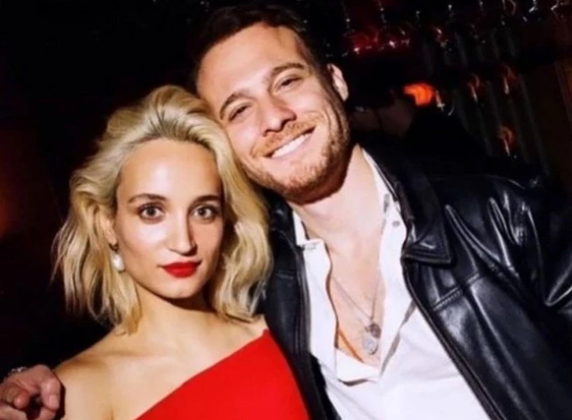 Kerem Bürsin ile Selin Yağcıoğlu'nun aşkı belgelendi! Birlikte görüntülendiler 1