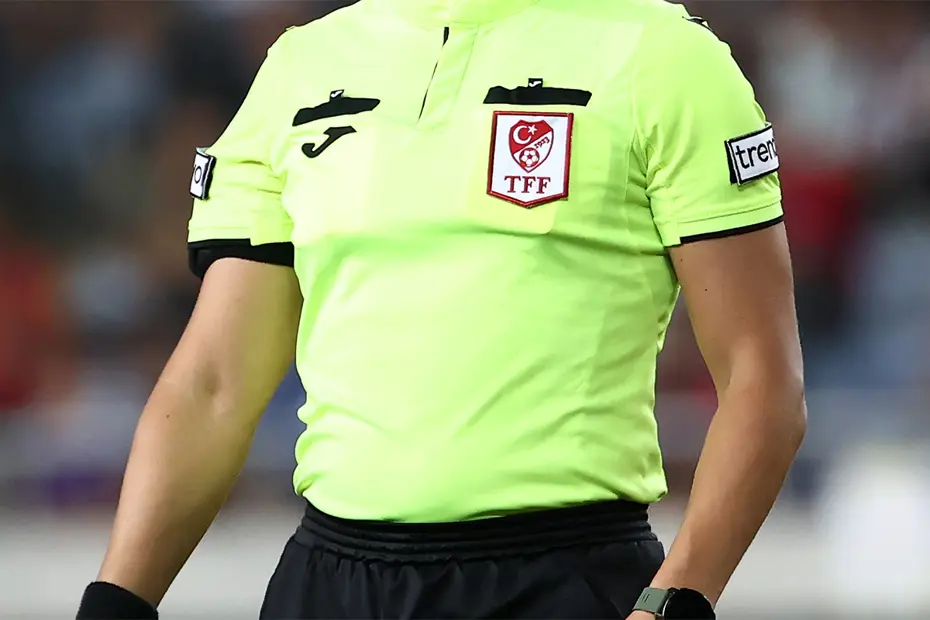 Türk futbolunda bahis depremi! Üst klasman hakemler arasında Süper Lig'de görev alan 22 hakem var! 2