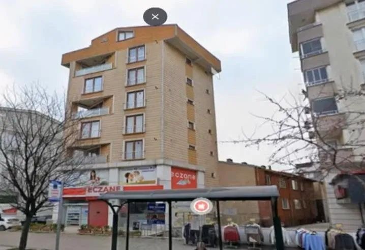 Binanın alt katında eczane vardı! Gebze'deki 6 katlı binanın yıkılmadan önceki görüntüsü ortaya çıktı 4